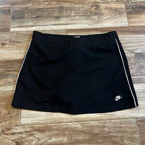 Nike Straight Tennis Skirt / Skort